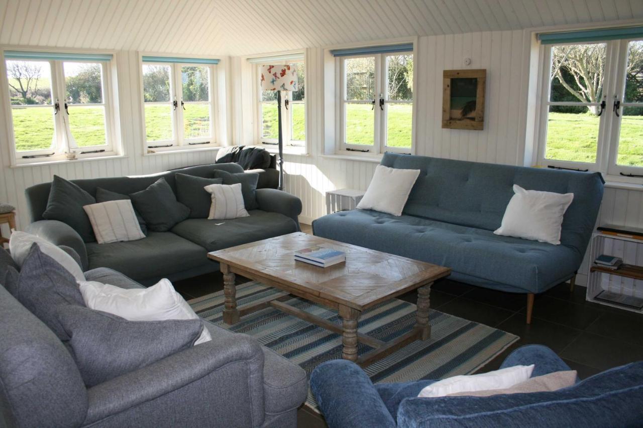 Greystone Cottage - Sea Views, Short Stroll To A Beautiful Sandy Beach Brook (Isle of Wight) Exterior foto