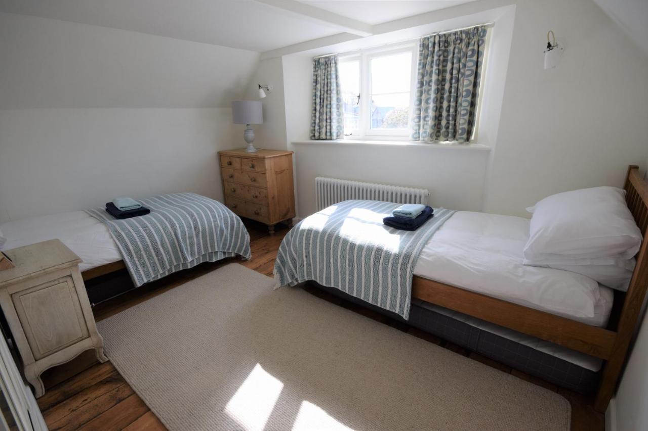 Greystone Cottage - Sea Views, Short Stroll To A Beautiful Sandy Beach Brook (Isle of Wight) Exterior foto
