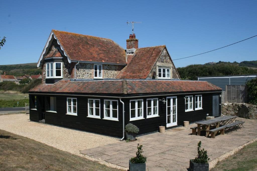 Greystone Cottage - Sea Views, Short Stroll To A Beautiful Sandy Beach Brook (Isle of Wight) Exterior foto